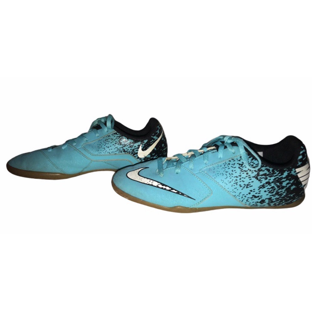 Nike Bombax IC Indoor Soccer Football Shoes Gamma size 6 youth